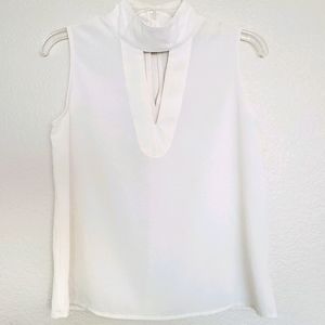 Nice Cutout top